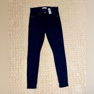 NWT- Anne Taylor LOFT- Petite Blue Skinny Fit Jeans